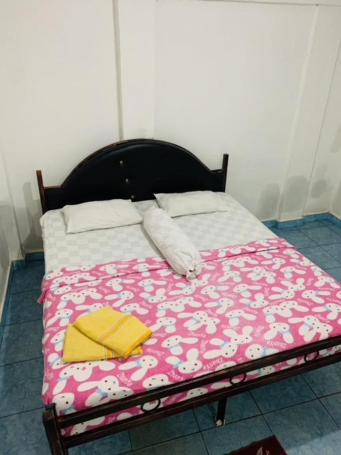 Hotel Rembulan Tebing Tinggi Esterno foto